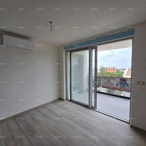 Ližnjan. Novogradnja. Prodajemo stan s  pogledom na more.