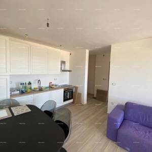 Ližnjan. Novogradnja. Prodajemo stan s  pogledom na more.