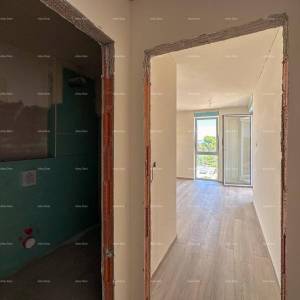 Ližnjan. Novogradnja. Prodajemo stan s  pogledom na more.