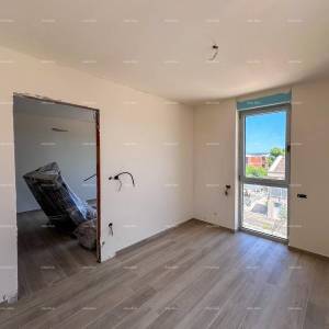 Ližnjan. Novogradnja. Prodajemo stan s  pogledom na more.