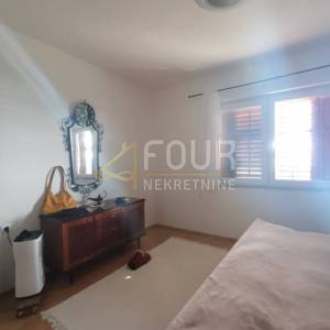 Lovran, 2s+db, 80m2, pogled na more