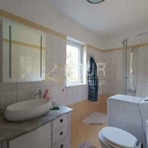 Lovran, 2s+db, 80m2, pogled na more