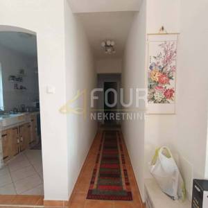 Lovran, 2s+db, 80m2, pogled na more