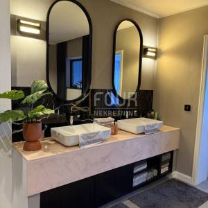 Lovran - okolica, samostojeća kuća, okućnica, panoramski pogled