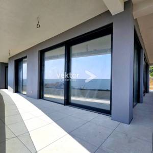 Lovran, penthouse s pogledom na more