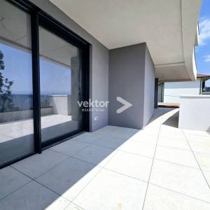 Lovran,moderan stan u novogradnji s pogledom na more
