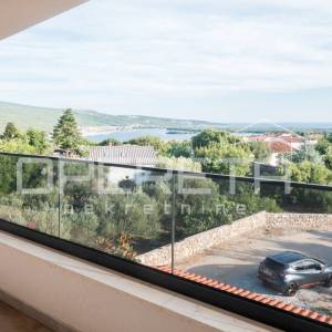 Luksuzna kuća s bazenom i saunom na mirnoj lokaciji – otok Krk