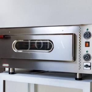 Luksuzna kuća u 1. redu do mora