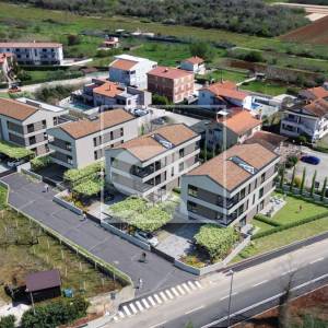 Luksuzna novogradnja - penthouse u zatvorenom kompleksu