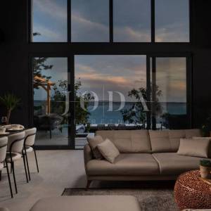 Luksuzna vila s panoramskim pogledom na more