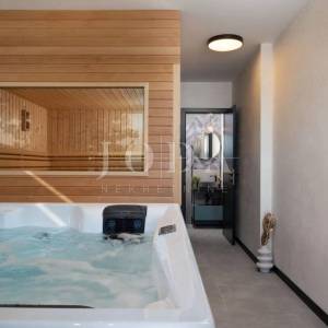 Luksuzna vila s panoramskim pogledom na more