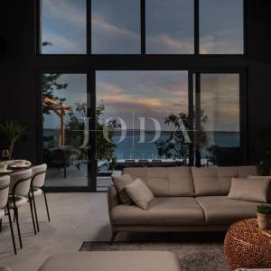 Luksuzna vila s panoramskim pogledom na more