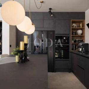 Luksuzna vila s panoramskim pogledom na more