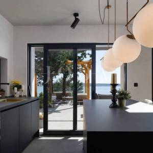 Luksuzna vila s panoramskim pogledom na more