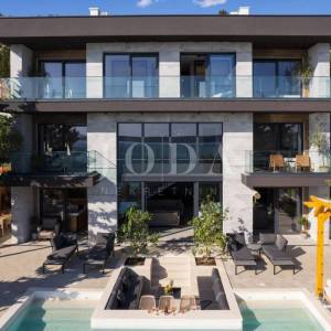 Luksuzna vila s panoramskim pogledom na more