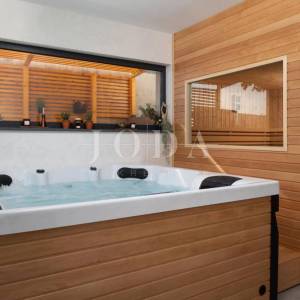 Luksuzna vila s panoramskim pogledom na more