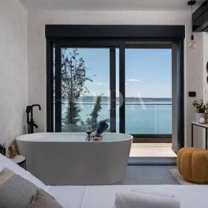 Luksuzna vila s panoramskim pogledom na more