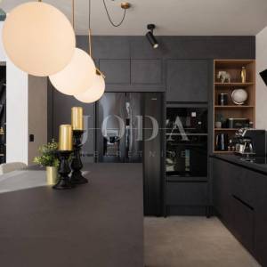 Luksuzna vila s panoramskim pogledom na more