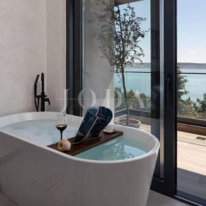 Luksuzna vila s panoramskim pogledom na more