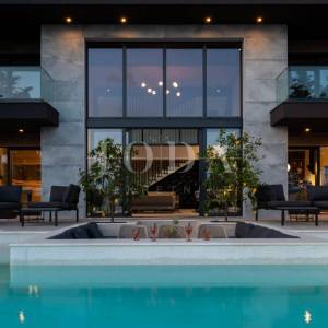 Luksuzna vila s panoramskim pogledom na more