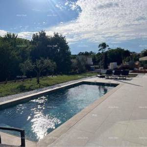 Luksuzna vila u Labinu!