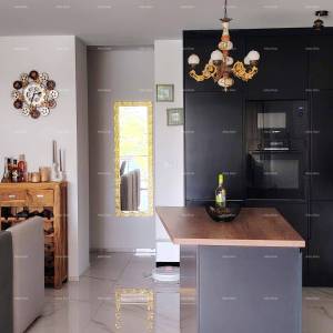 Luksuzni stan s pogledom na more, 30 m od plaže, savršen za obitelj