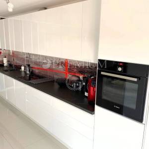 Malinska – apartman s dvije jedinice i okućnicom, blizu mora