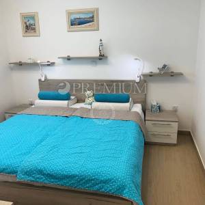 Malinska – apartman s dvije jedinice i okućnicom, blizu mora