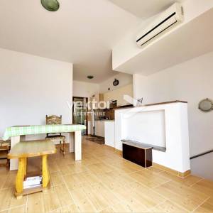 Malinska, okolica, kuća s pogledom na more