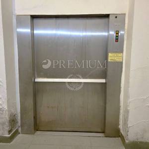 Malinska, prodaja poslovnog objekta u centru!