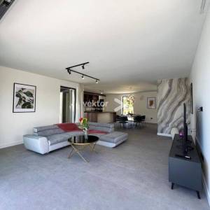 Marčana, moderna novogradnja s bazenom