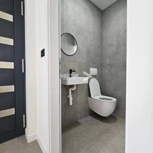 Marčana, moderna novogradnja s bazenom