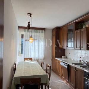 Marčeljeva Draga odličan dvosobni stan s 2 balkona