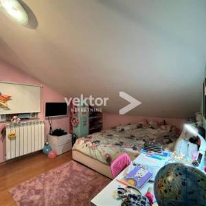 Marčelji, uređen i namješten obiteljski stan sa dva balkona