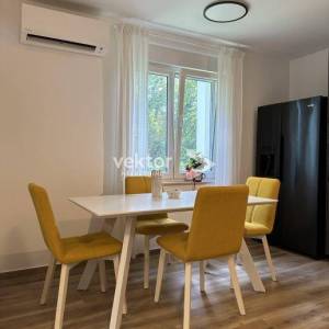 Matulji, uređen i namješten 2-soban s dnevnim boravkom, novogradnja