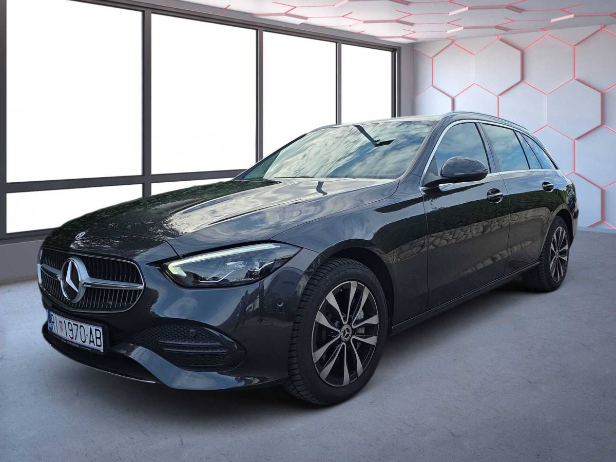 Mercedes C300e / MBUX / Avantgarde