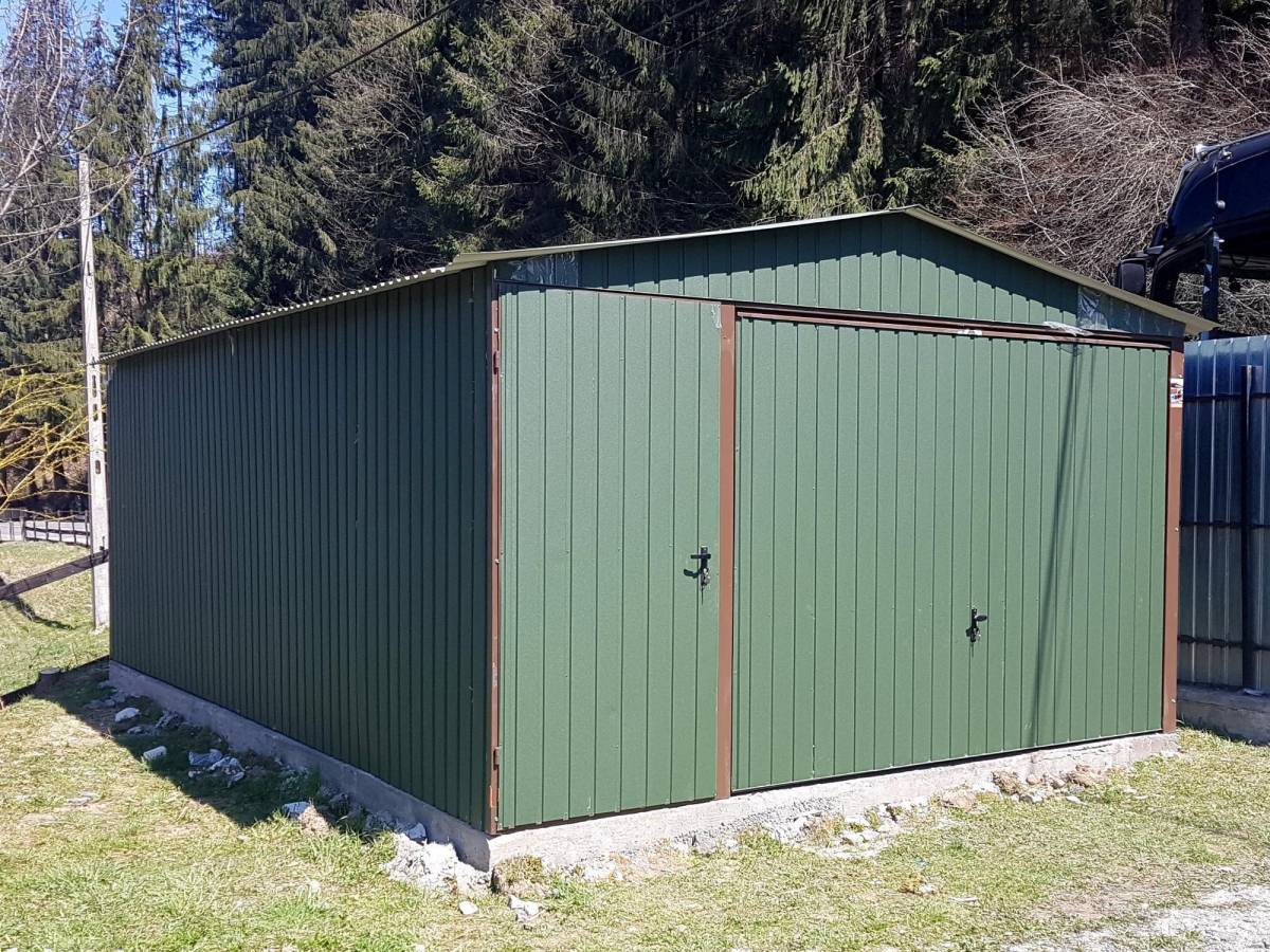 Metalna garaža 5x5m -tamnozelena mat