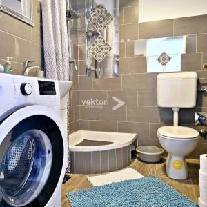 Mlaka, stan sa dvije stambene jedinice, idealan za najam