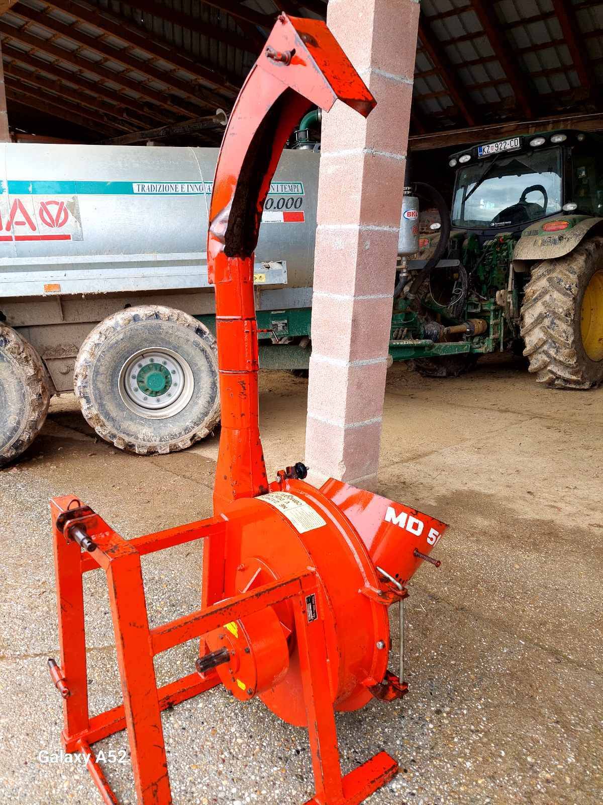 Mlin na traktorski pogon