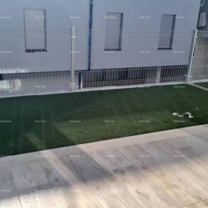 Moderan  apartman u bloku B s dva parkirna mjesta, blizina Umaga! S1