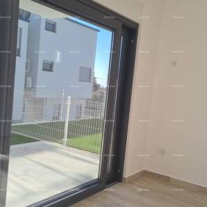 Moderan  apartman u bloku B s dva parkirna mjesta, blizina Umaga! S1