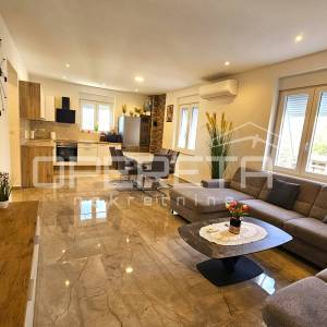 Moderan i renoviran stan 57,26 m2, centar Šestanovca