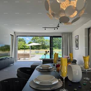 Moderna vila sa bazenom blizina Vodnjana.