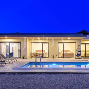 Moderna vila sa bazenom,KANFANAR okolica