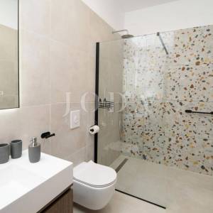 Moderna vila sa bazenom,KANFANAR okolica