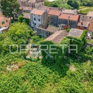 Momjan, Momjan, 592,00 m2, 99.000,00 EUR