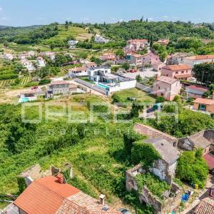 Momjan, Momjan, 592,00 m2, 99.000,00 EUR