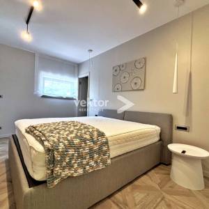 Mošćenička Draga, moderna kuća s bazenom, novogradnja