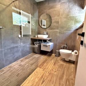 Mošćenička Draga, moderna kuća s bazenom, novogradnja