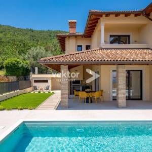 Mošćenička Draga, šarmantna mediteranska kuća s bazenom